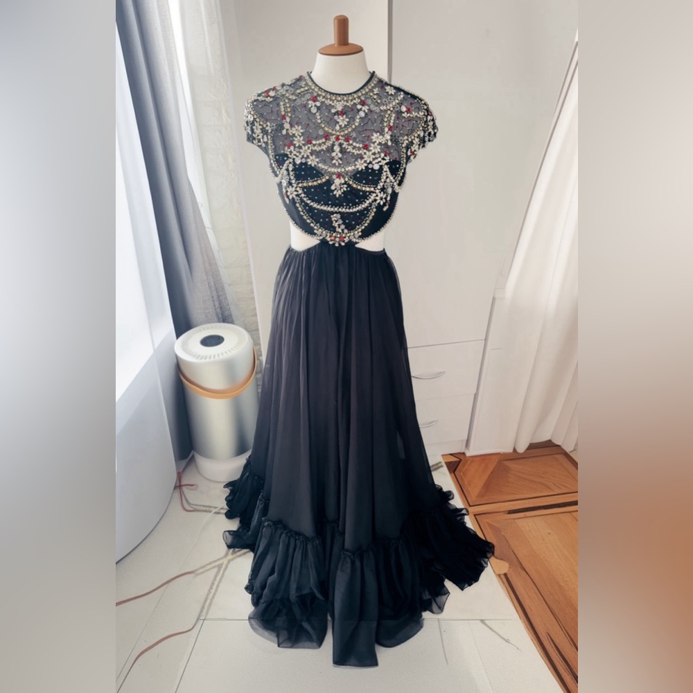 NWT $998 MAC DUGGAL 2025 RUFFLE EMBELLISHED MAXI DRESS FLORAL CHIFFON 68470